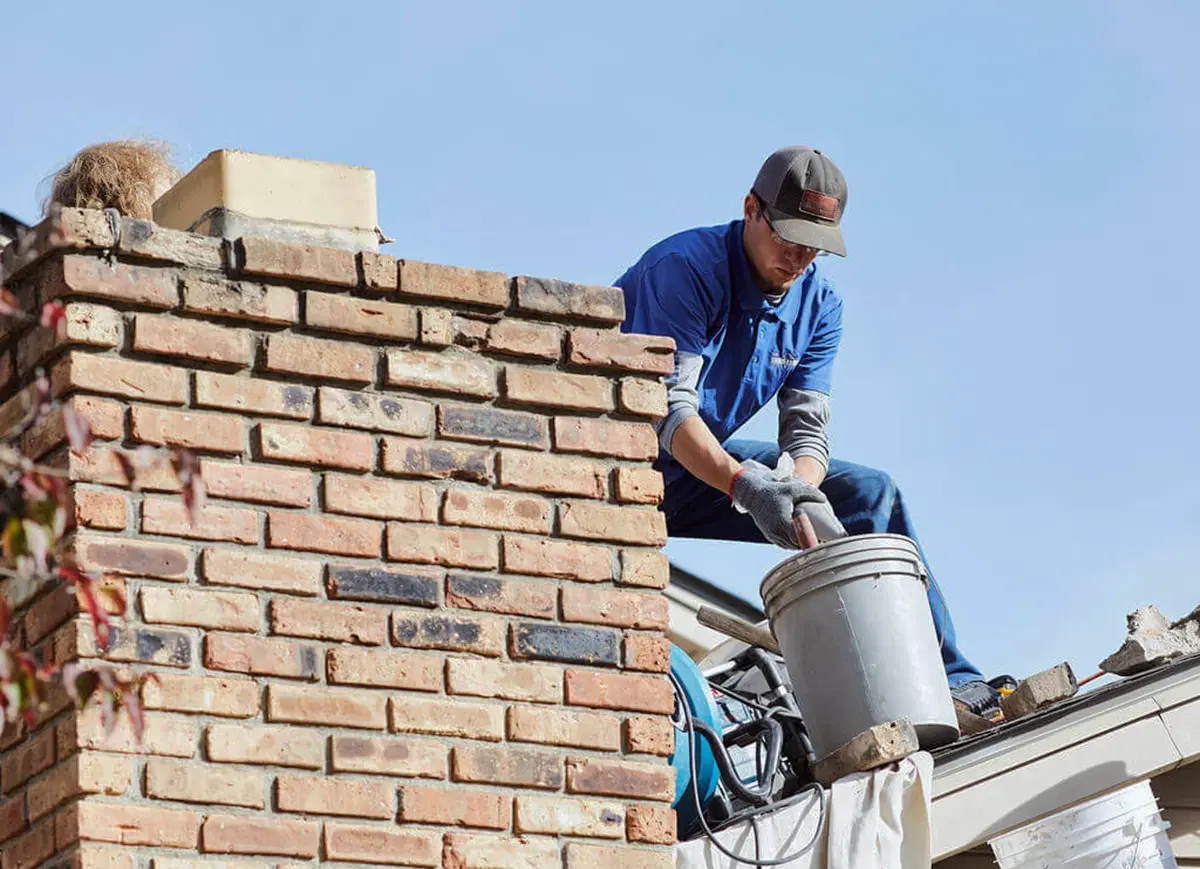 Track your crews, Without the Extra Hassle image